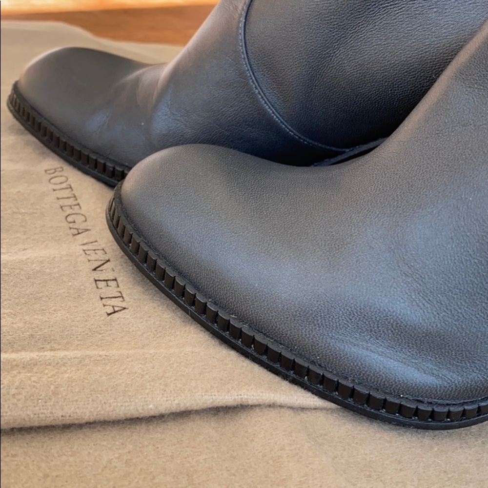 🎉Host Pick🎉Bottega Veneta Italian Leather Boots - Picture 10 of 14
